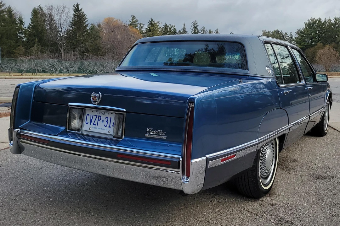 1991 Cadillac Fleetwood - Image 4 of 31