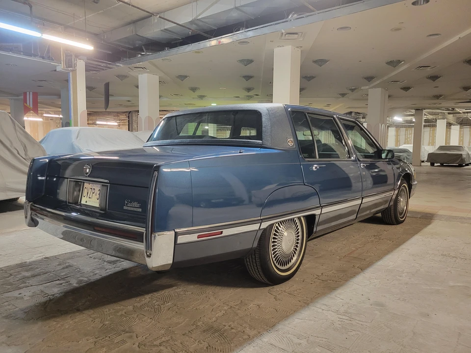 1991 Cadillac Fleetwood - Image 20 of 31