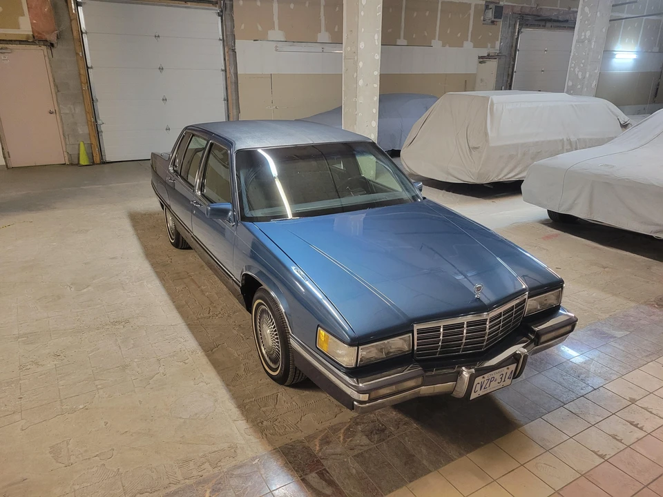 1991 Cadillac Fleetwood - Image 25 of 31