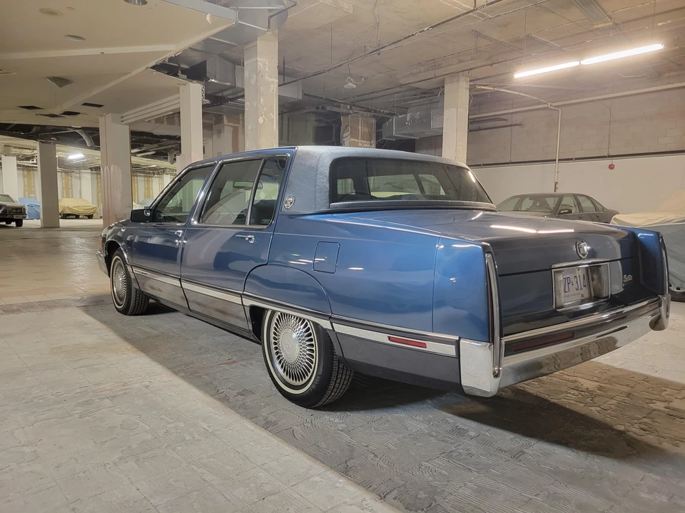 1991 Cadillac Fleetwood - Image 14 of 31