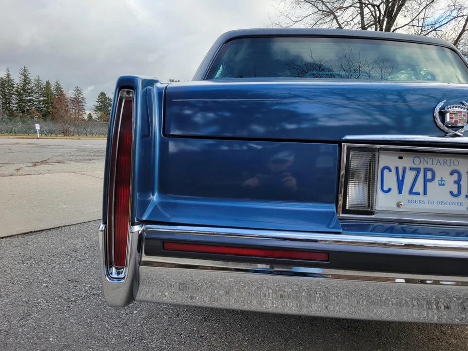 1991 Cadillac Fleetwood - Image 31 of 31
