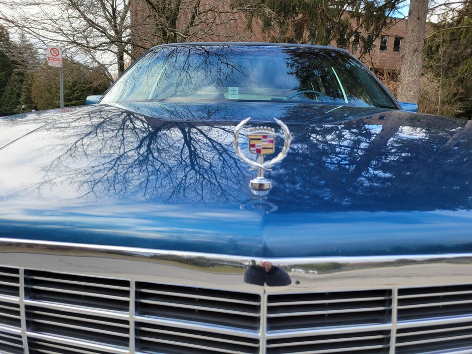 1991 Cadillac Fleetwood - Image 27 of 31