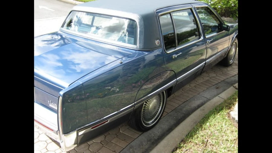 1991 Cadillac Fleetwood - Image 9 of 20