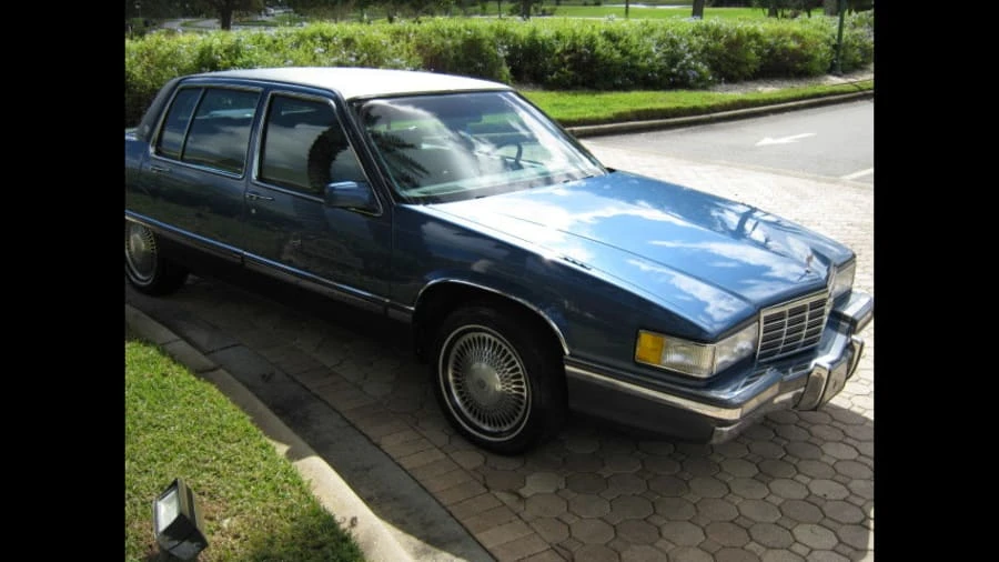 1991 Cadillac Fleetwood - Image 10 of 20