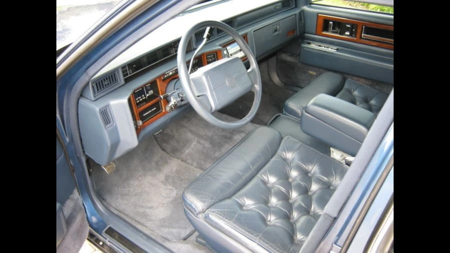 1991 Cadillac Fleetwood - Image 4 of 20