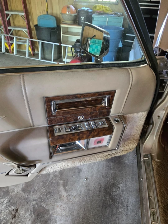 1991 Cadillac Fleetwood - Image 4 of 21