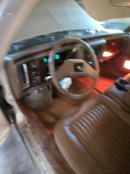 1991 Cadillac Fleetwood - Image 7 of 21