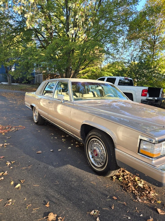 1991 Cadillac Fleetwood - Image 3 of 21