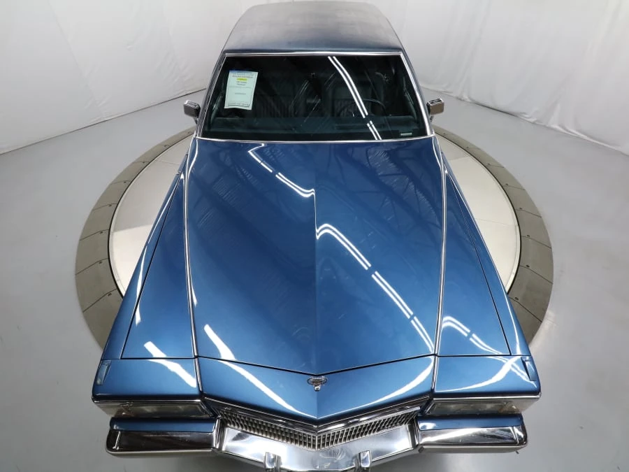 1991 Cadillac Brougham - Image 22 of 31