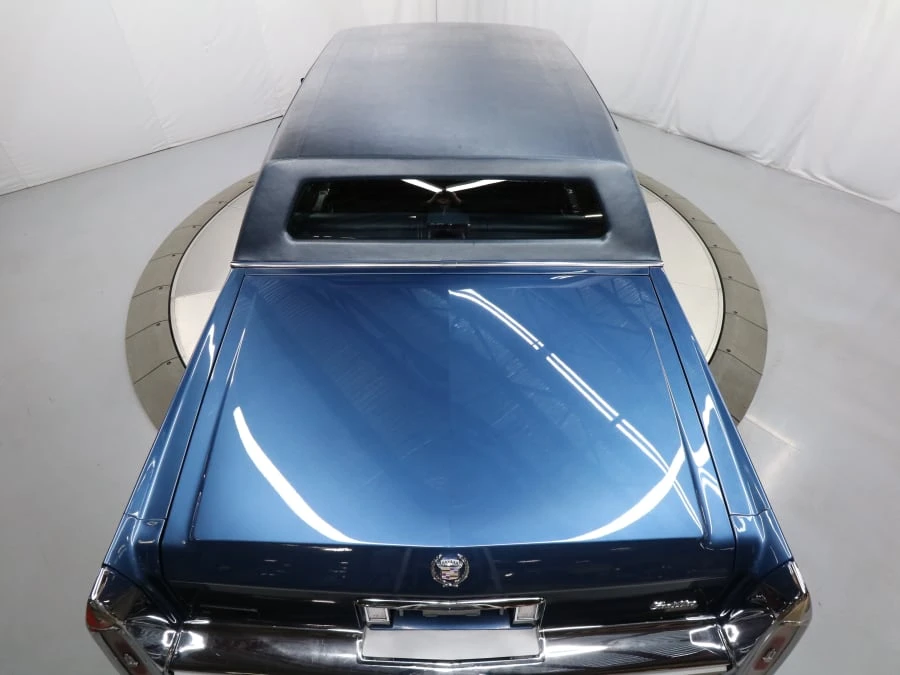 1991 Cadillac Brougham - Image 20 of 31