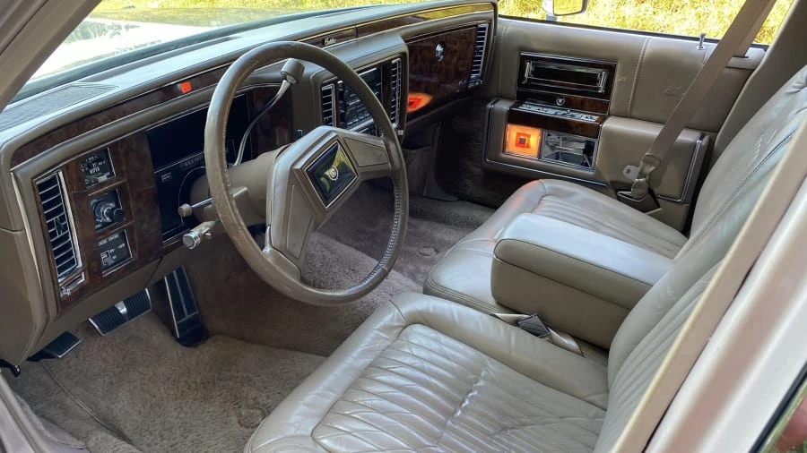 1991 Cadillac Brougham - Image 2 of 8
