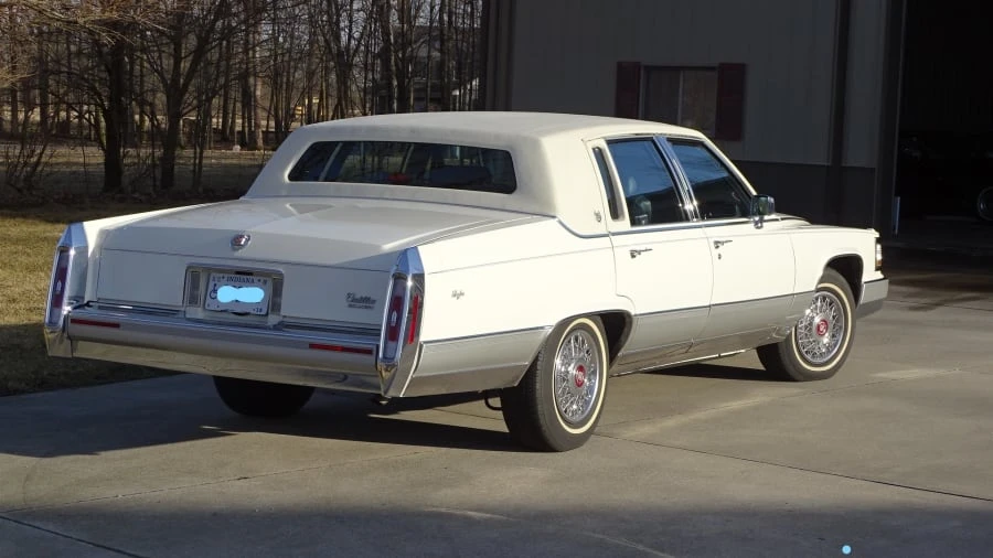 1991 Cadillac Brougham - Image 10 of 10
