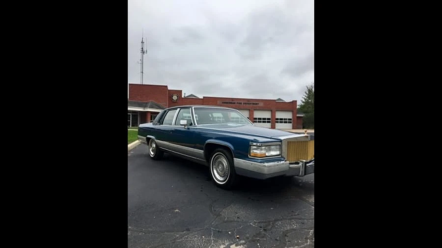 1991 Cadillac Brougham - Image 6 of 8
