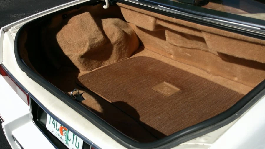 1991 Cadillac Seville - Image 30 of 31