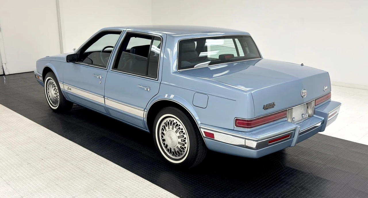 1991 Cadillac Seville - Image 3 of 12