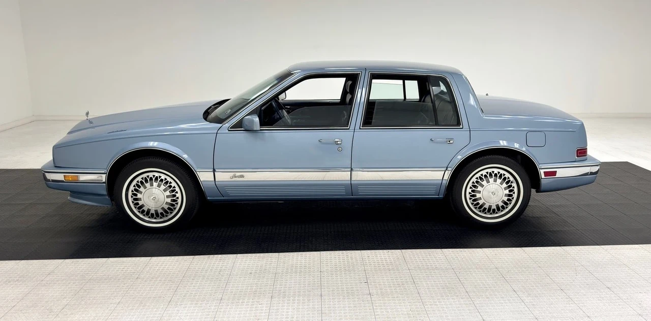1991 Cadillac Seville - Image 2 of 12
