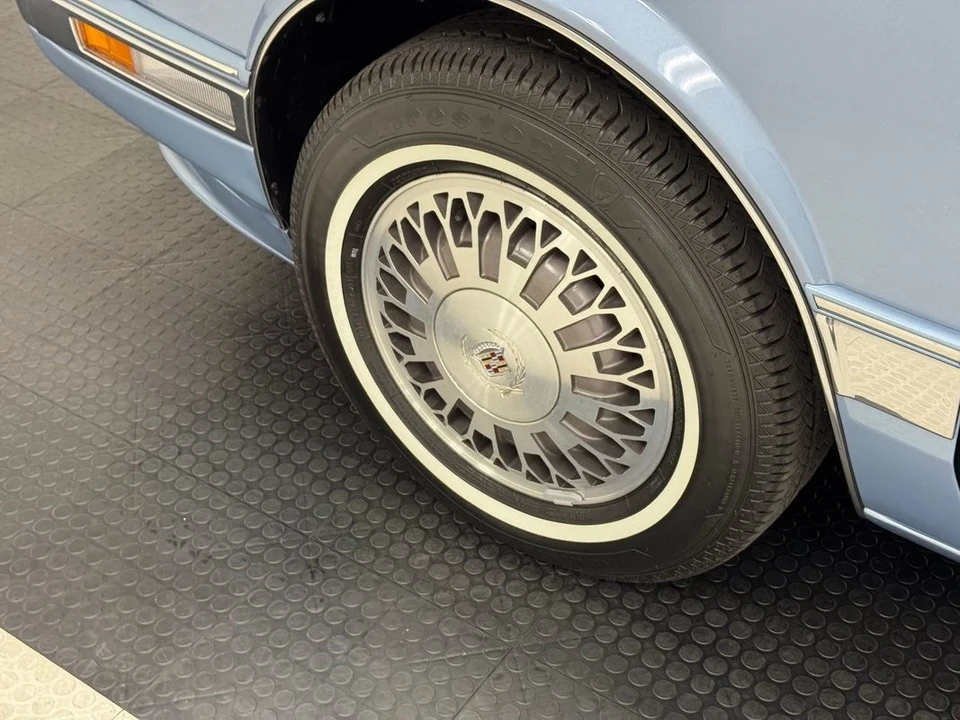 1991 Cadillac Seville - Image 12 of 12