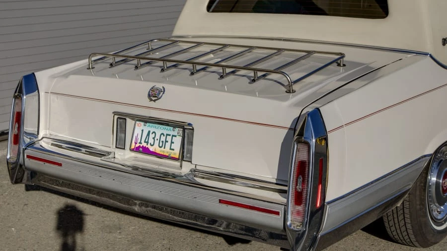 1991 Cadillac Brougham - Image 12 of 13