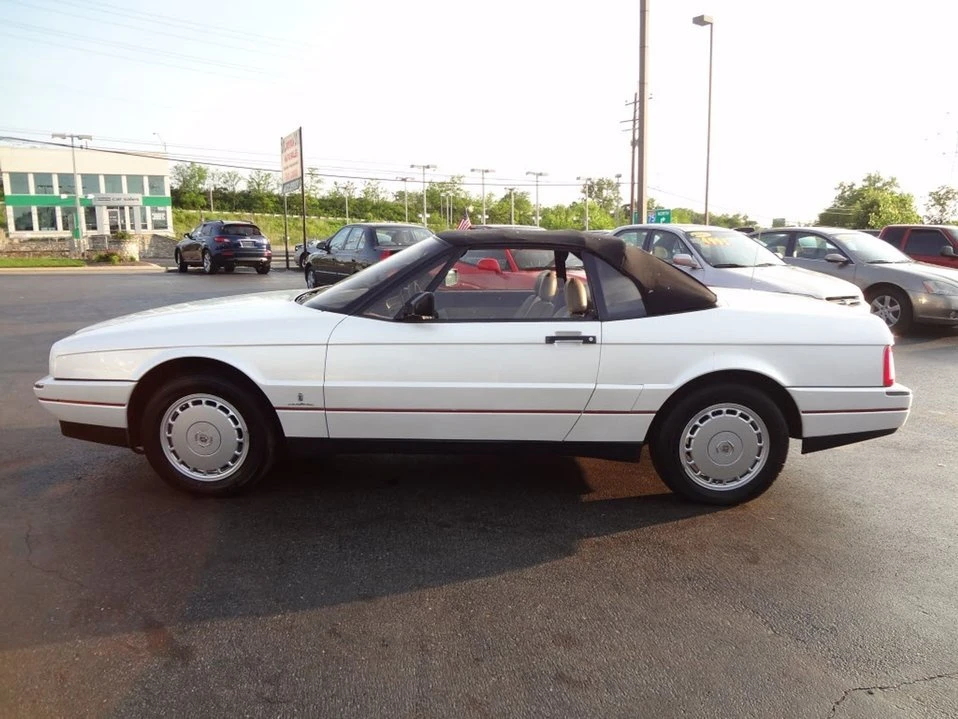 1991 Cadillac Allante - Image 7 of 16