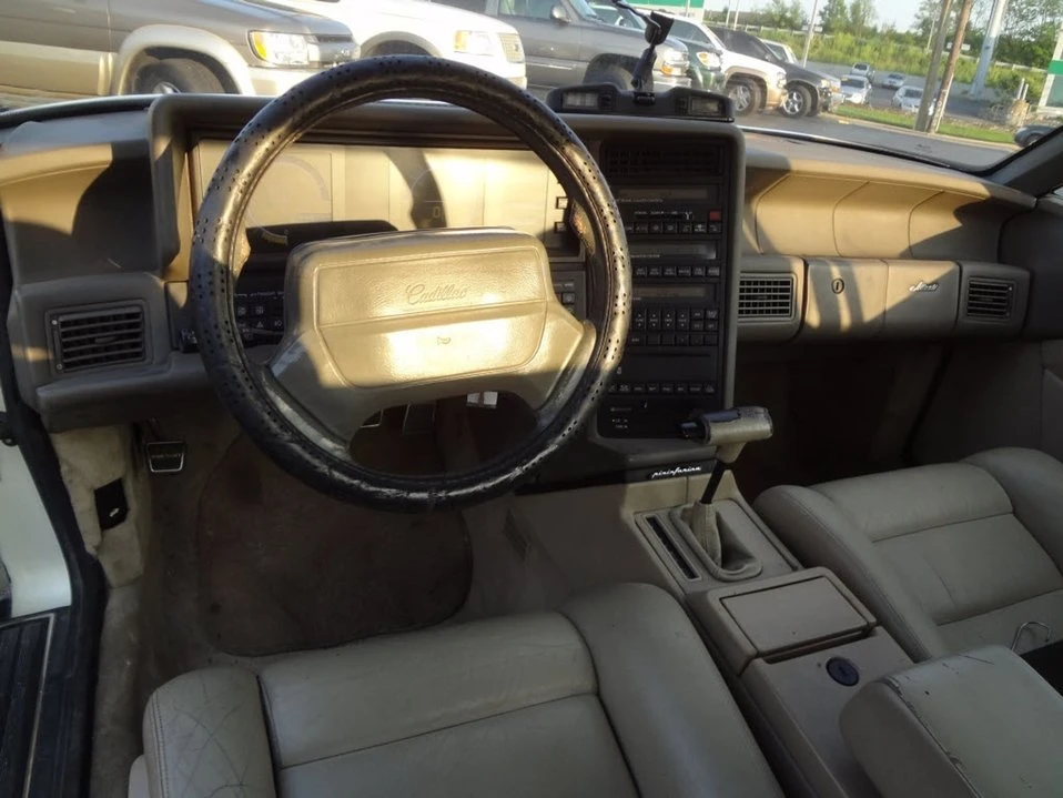 1991 Cadillac Allante - Image 4 of 16