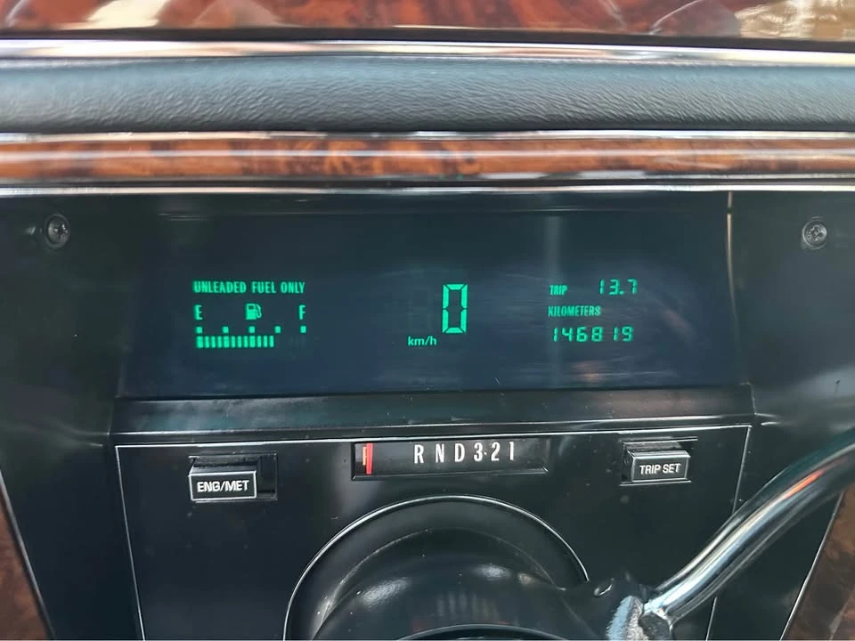 1991 Cadillac Brougham - Image 14 of 17