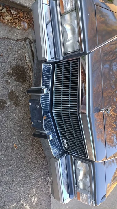 1991 Cadillac Brougham - Image 2 of 6