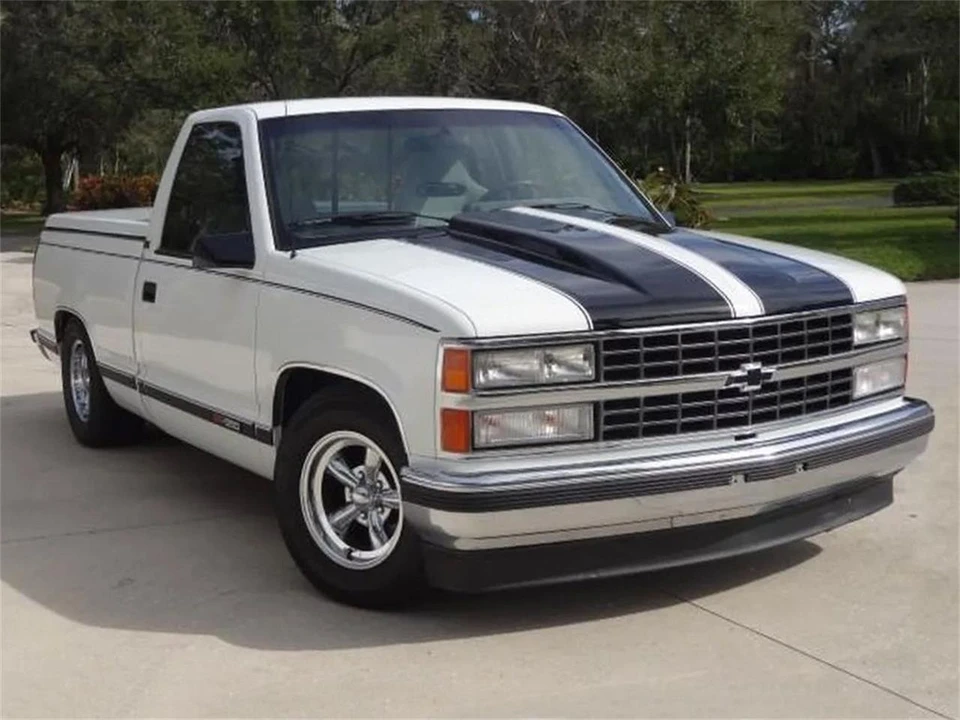 1991 Chevrolet C/K 4th Gen - Image 3 of 31