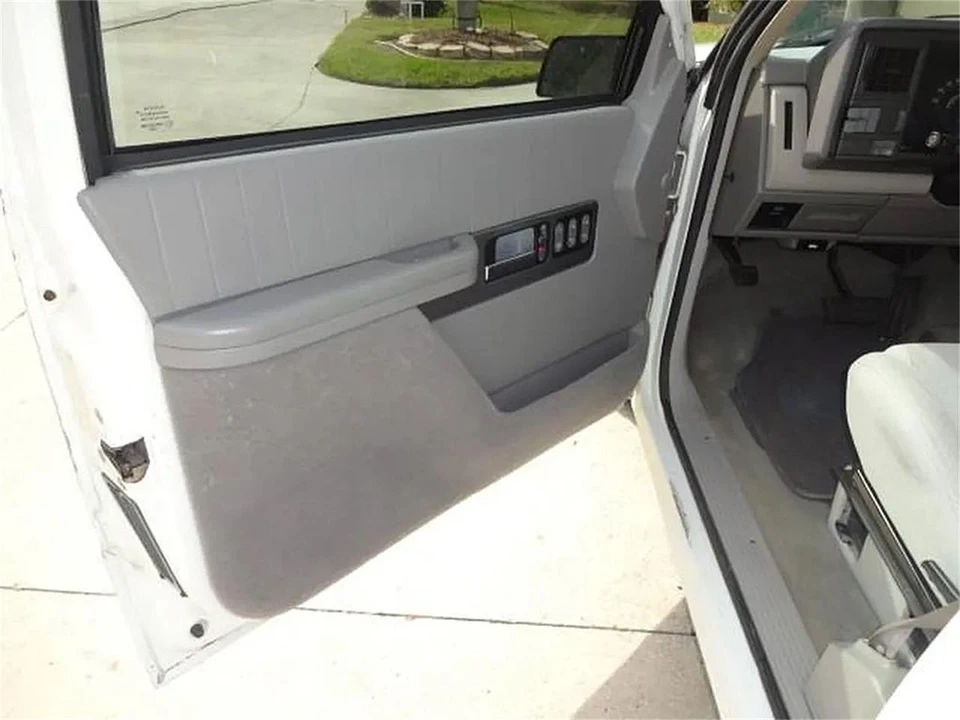 1991 Chevrolet C/K 4th Gen - Image 22 of 31
