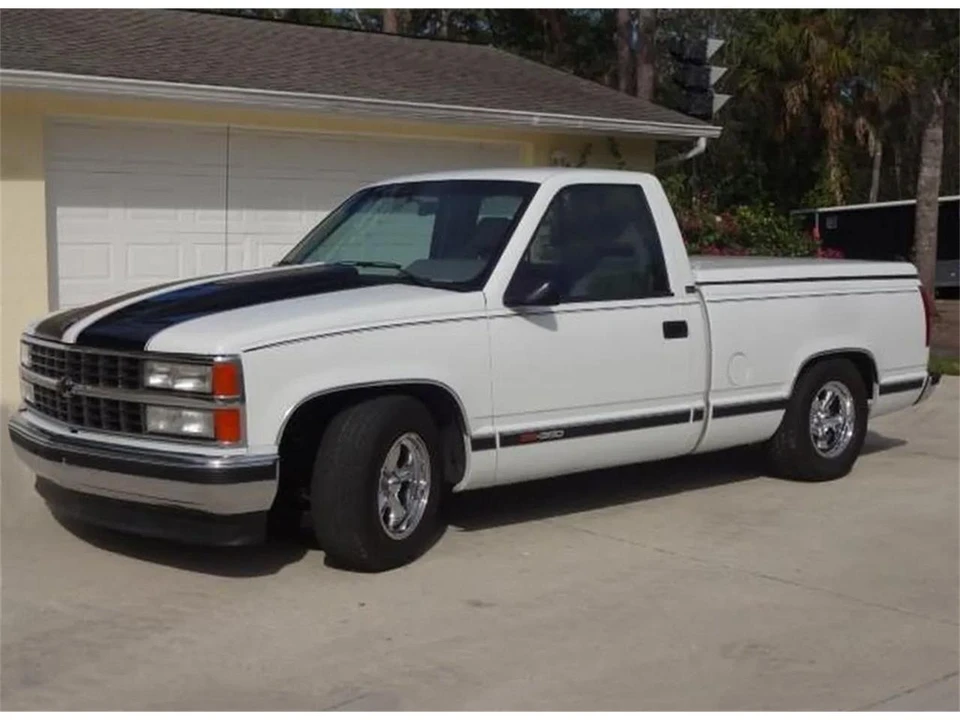 1991 Chevrolet C/K 4th Gen - Image 2 of 31