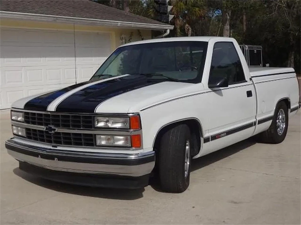 1991 Chevrolet C/K 4th Gen - Image 4 of 31