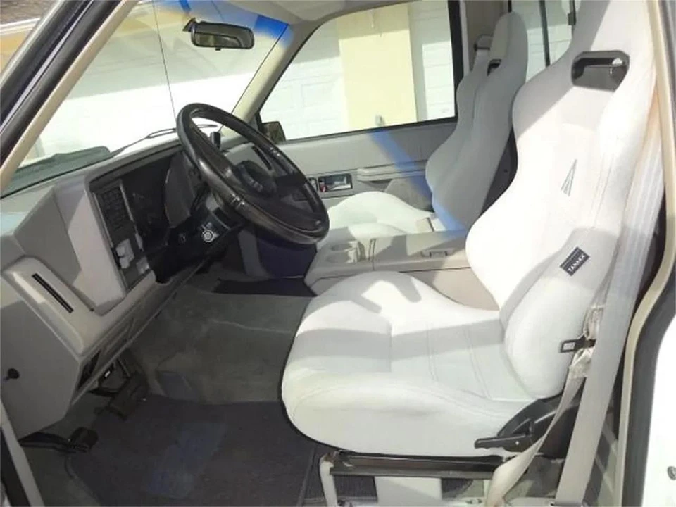 1991 Chevrolet C/K 4th Gen - Image 17 of 31