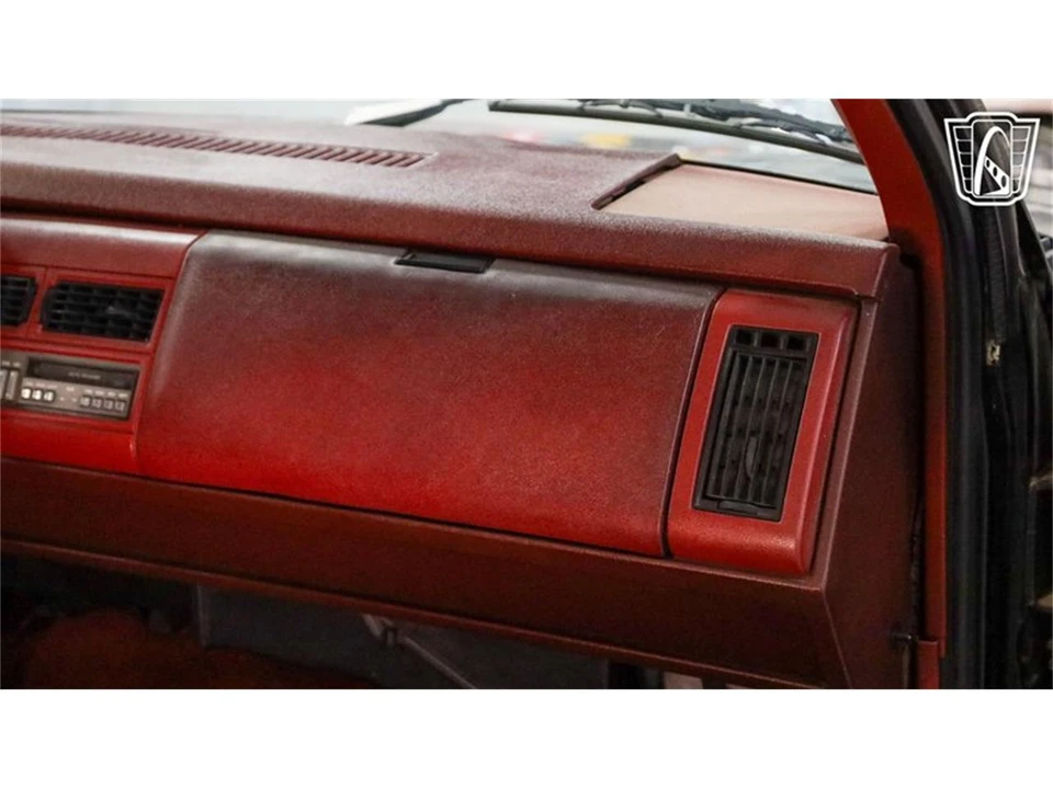 1991 Chevrolet C/K 4th Gen - Image 17 of 31