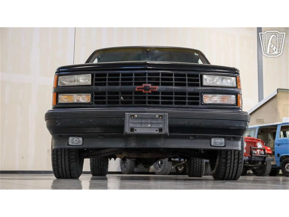 1991 Chevrolet C/K 4th Gen - Image 27 of 31