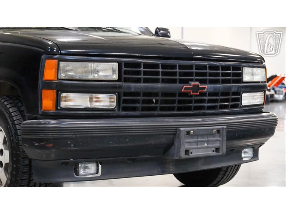 1991 Chevrolet C/K 4th Gen - Image 9 of 31