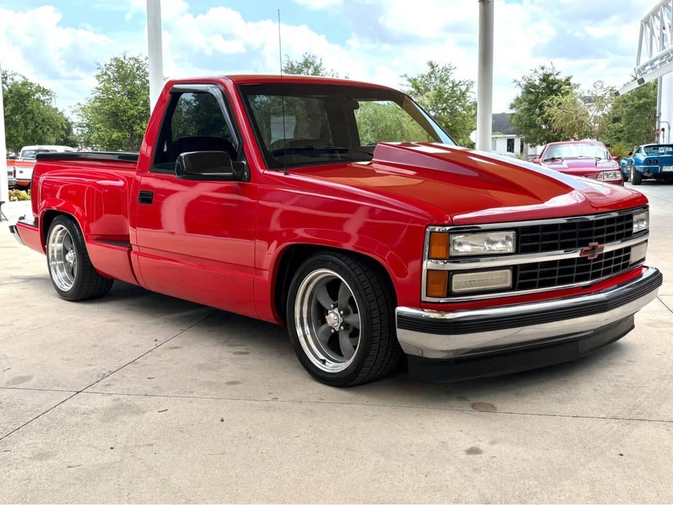 1991 Chevrolet C/K 4th Gen - Image 4 of 31