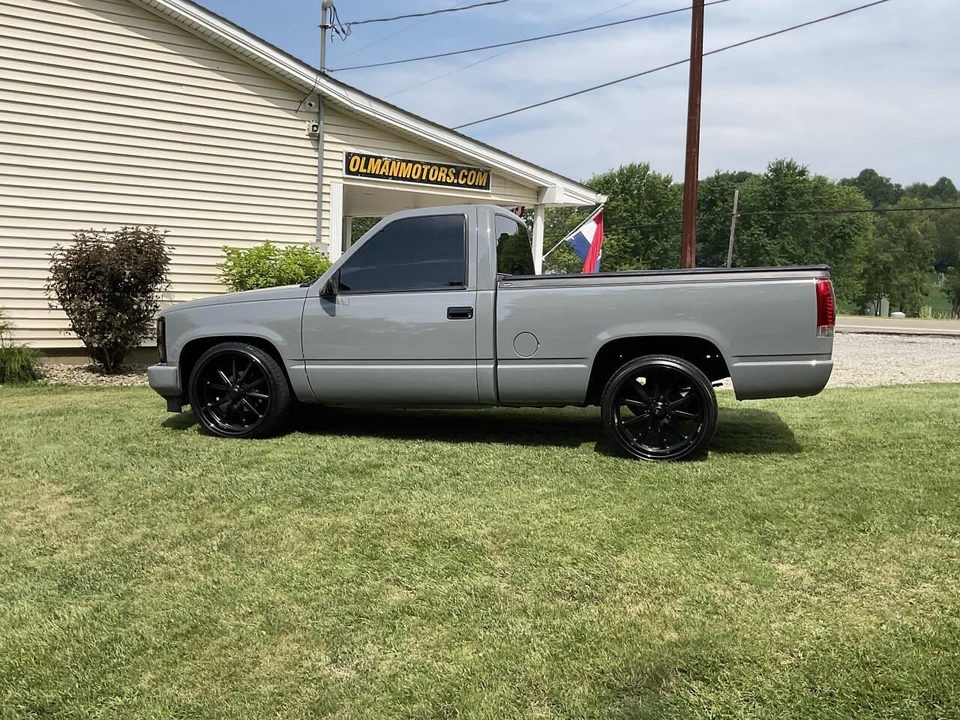 1991 Chevrolet C/K 4th Gen - Image 4 of 31