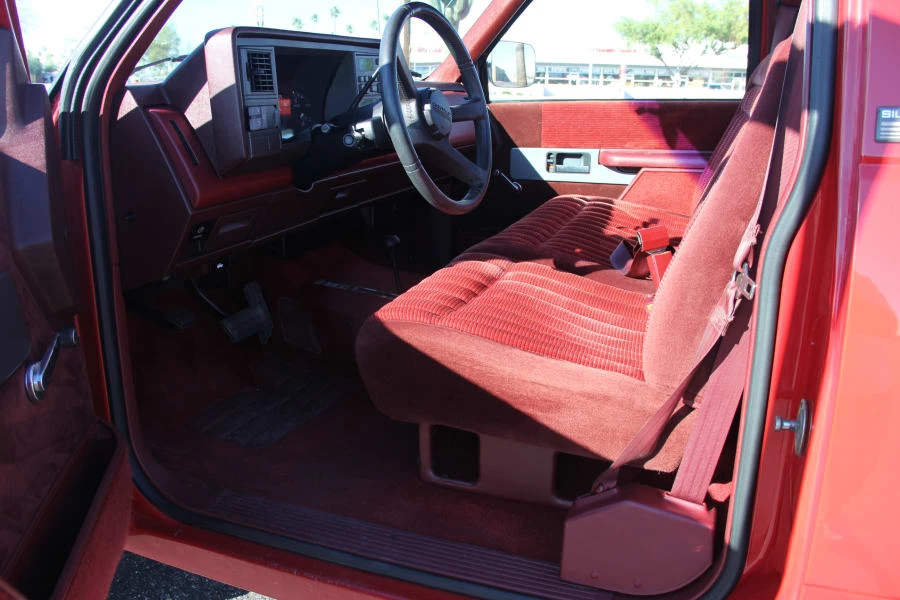 1991 Chevrolet C/K 4th Gen - Image 6 of 8