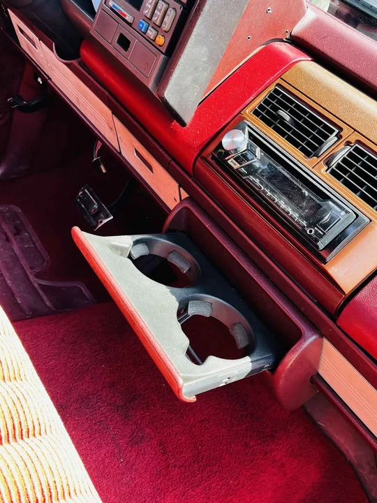 1991 Chevrolet C/K - Image 11 of 20