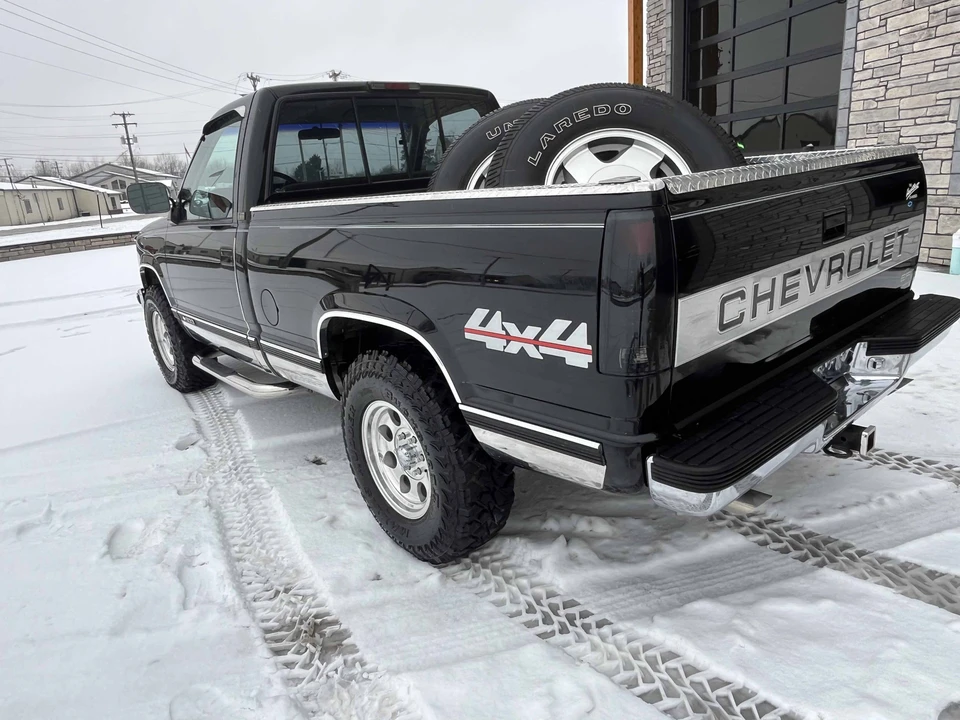 1991 Chevrolet C/K 4th Gen - Image 8 of 31
