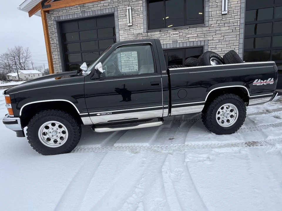 1991 Chevrolet C/K 4th Gen - Image 9 of 31