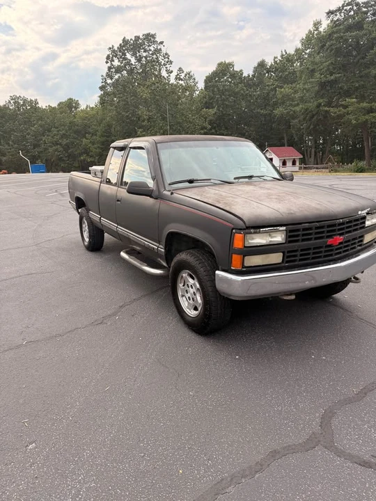 1991 Chevrolet C/K 4th Gen - Image 2 of 12