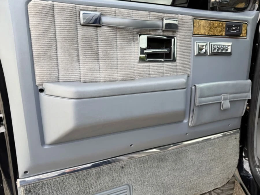 1991 Chevrolet C/K 4th Gen - Image 18 of 29