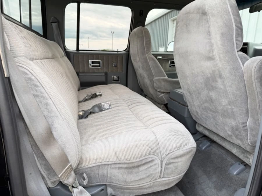 1991 Chevrolet C/K 4th Gen - Image 17 of 29