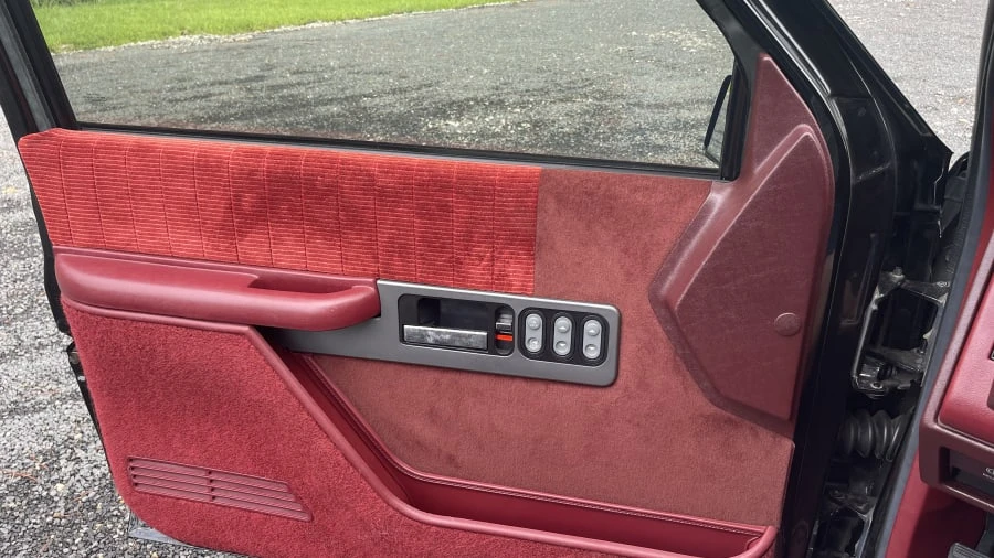 1991 Chevrolet 454 SS - Image 7 of 15