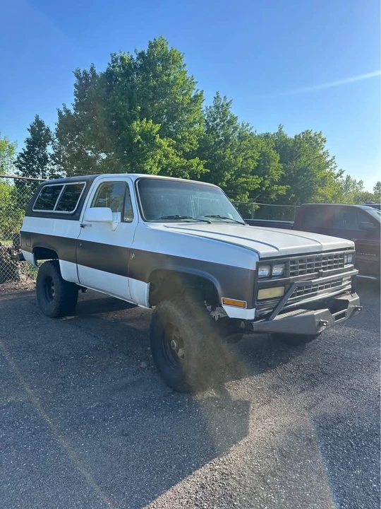 1991 Chevrolet Blazer - Image 8 of 20