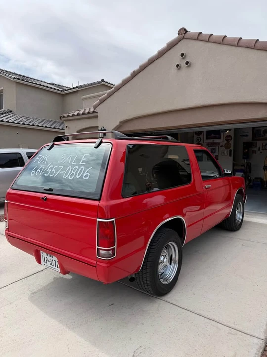 1991 Chevrolet Blazer - Image 10 of 13