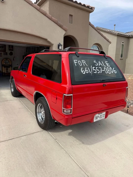 1991 Chevrolet Blazer - Image 9 of 13