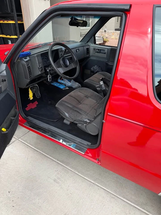 1991 Chevrolet Blazer - Image 3 of 13