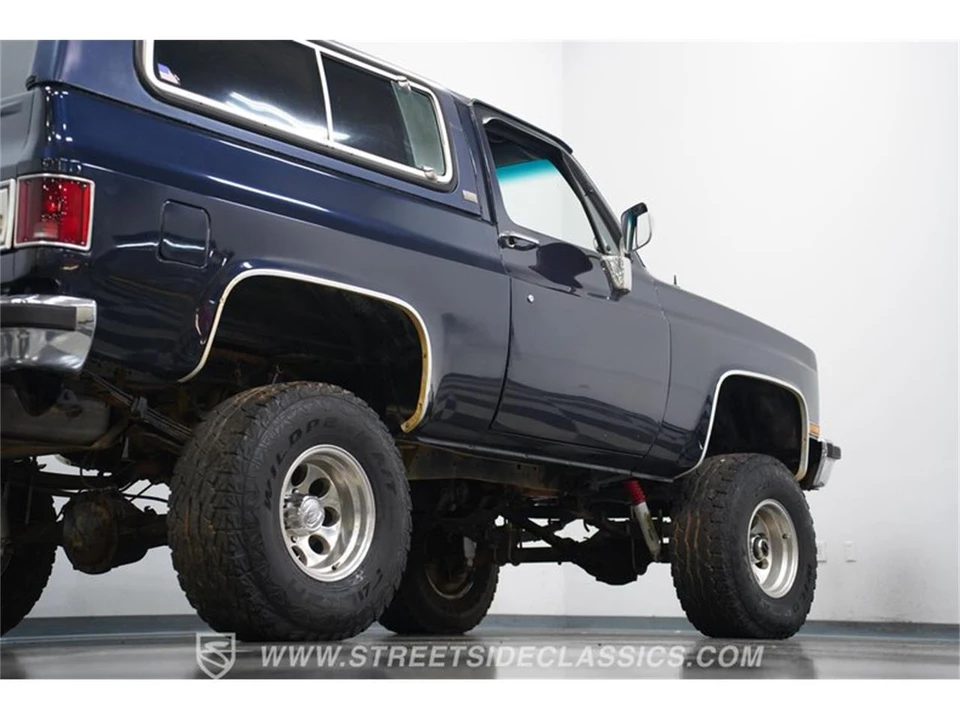 1991 Chevrolet K5 Blazer 2nd Gen - Image 23 of 31