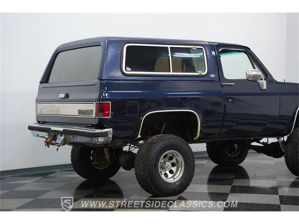 1991 Chevrolet K5 Blazer 2nd Gen - Image 21 of 31